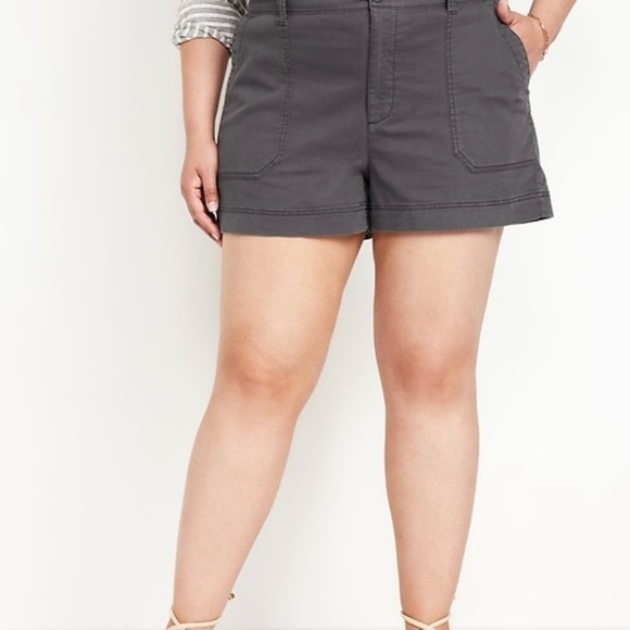 Old Navy Pants - Old Navy Pull On Shorts